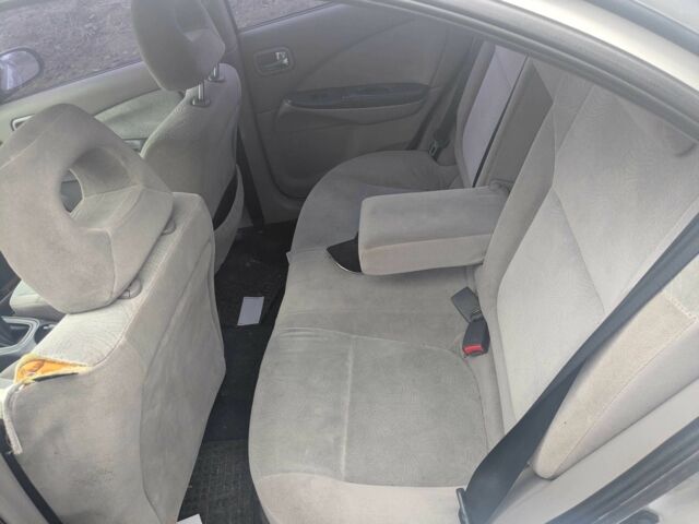 Сірий Ніссан Альмера, об'ємом двигуна 2.2 л та пробігом 470 тис. км за 1500 $, фото 5 на Automoto.ua