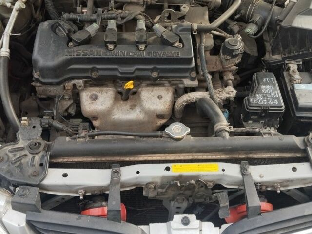 Серый Ниссан Альмера, объемом двигателя 1.5 л и пробегом 351 тыс. км за 3800 $, фото 8 на Automoto.ua