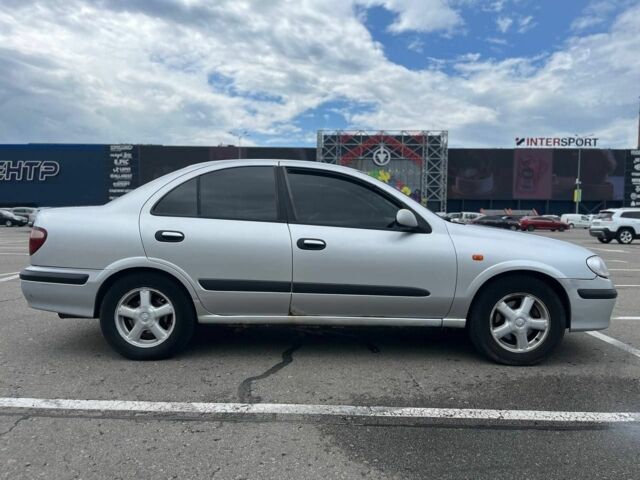 Серый Ниссан Альмера, объемом двигателя 1.8 л и пробегом 350 тыс. км за 2600 $, фото 4 на Automoto.ua