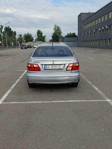 Серый Ниссан Альмера, объемом двигателя 1.5 л и пробегом 253 тыс. км за 2200 $, фото 7 на Automoto.ua