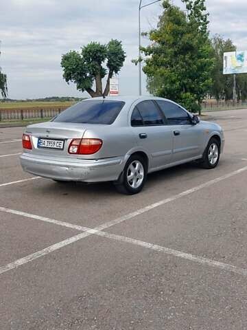 Серый Ниссан Альмера, объемом двигателя 1.5 л и пробегом 253 тыс. км за 2200 $, фото 6 на Automoto.ua