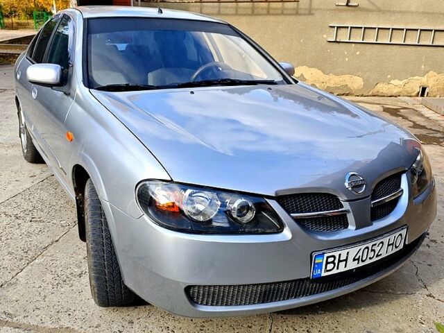 Серый Ниссан Альмера, объемом двигателя 1.5 л и пробегом 299 тыс. км за 3500 $, фото 2 на Automoto.ua