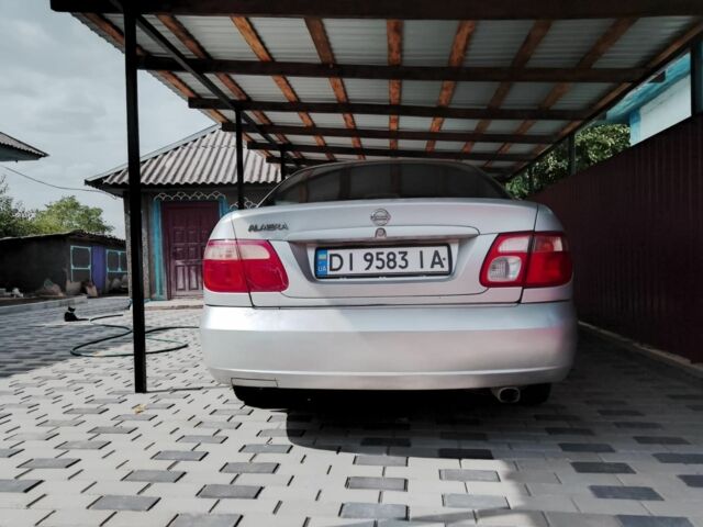 Серый Ниссан Альмера, объемом двигателя 1.5 л и пробегом 263 тыс. км за 2400 $, фото 2 на Automoto.ua