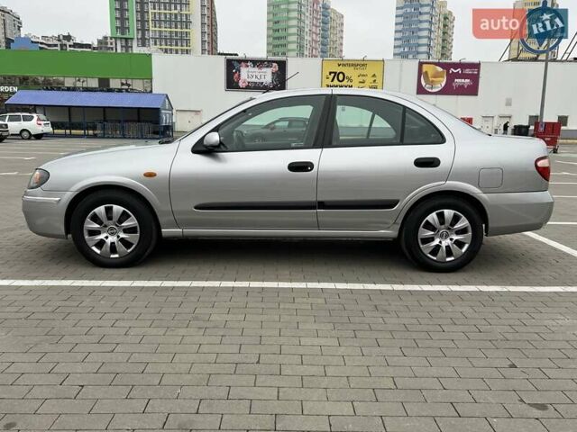 Серый Ниссан Альмера, объемом двигателя 1.5 л и пробегом 140 тыс. км за 4600 $, фото 11 на Automoto.ua