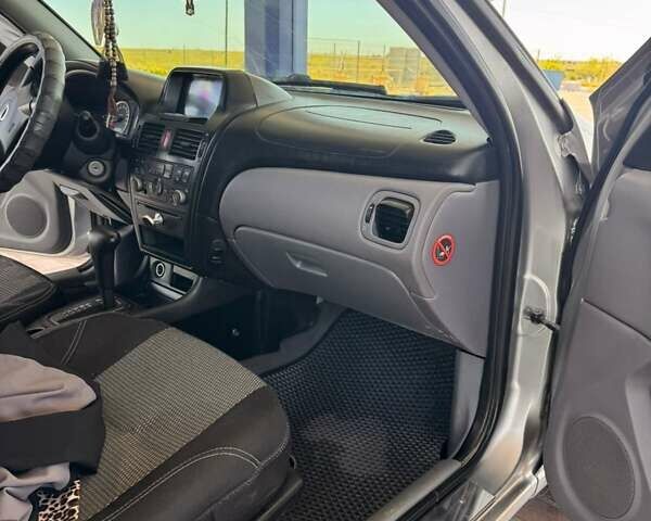 Сірий Ніссан Альмера, об'ємом двигуна 1.77 л та пробігом 240 тис. км за 3799 $, фото 25 на Automoto.ua