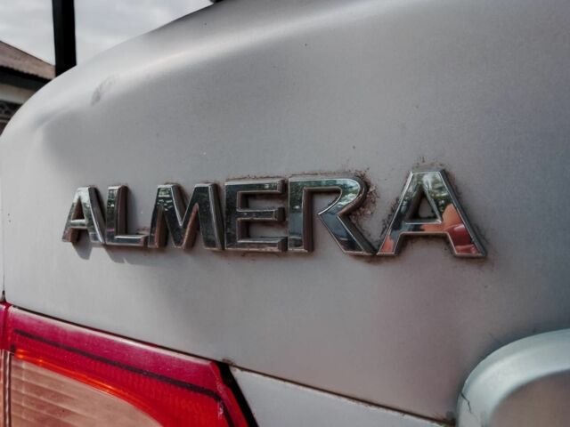 Серый Ниссан Альмера, объемом двигателя 1.5 л и пробегом 263 тыс. км за 2400 $, фото 1 на Automoto.ua