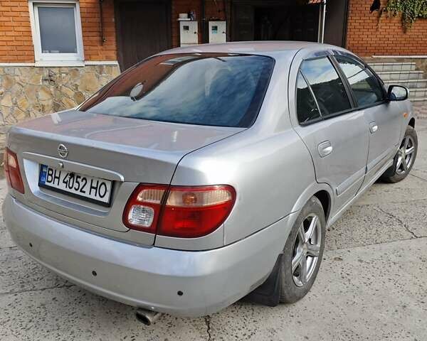 Серый Ниссан Альмера, объемом двигателя 1.5 л и пробегом 299 тыс. км за 3500 $, фото 3 на Automoto.ua