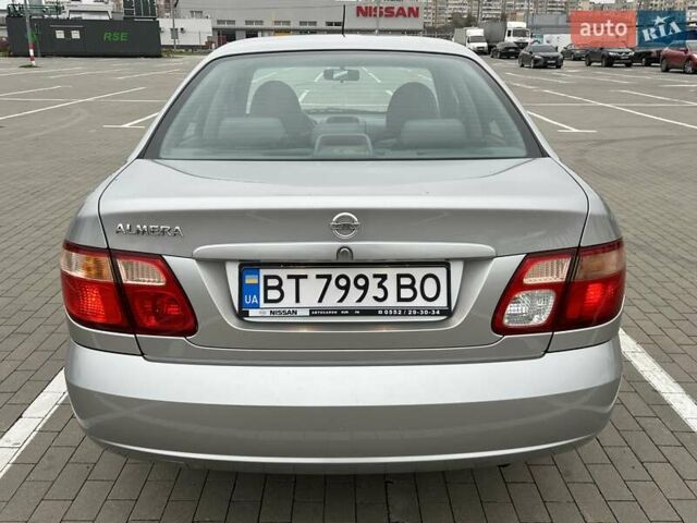 Серый Ниссан Альмера, объемом двигателя 1.5 л и пробегом 140 тыс. км за 4600 $, фото 13 на Automoto.ua