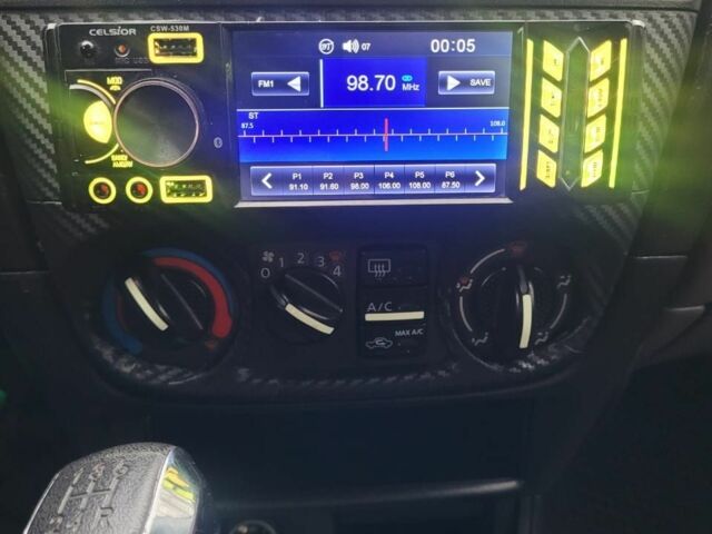 Серый Ниссан Альмера, объемом двигателя 1.5 л и пробегом 380 тыс. км за 3000 $, фото 11 на Automoto.ua