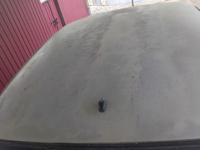 Серый Ниссан Альмера, объемом двигателя 1.5 л и пробегом 263 тыс. км за 2400 $, фото 7 на Automoto.ua