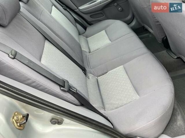 Серый Ниссан Альмера, объемом двигателя 1.5 л и пробегом 140 тыс. км за 4600 $, фото 27 на Automoto.ua