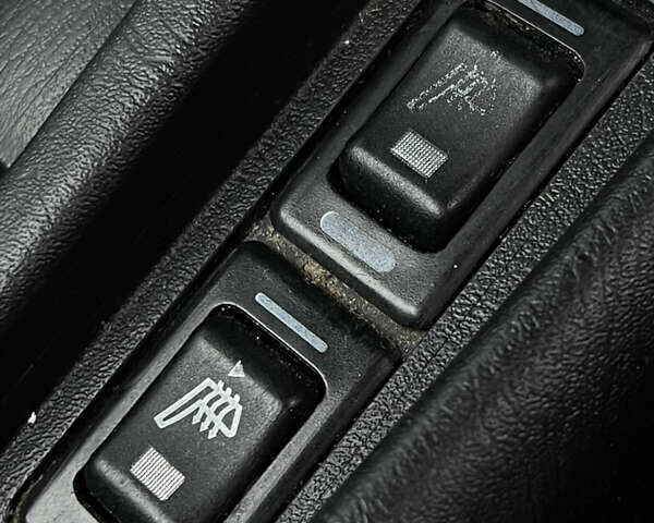 Сірий Ніссан Альмера, об'ємом двигуна 1.5 л та пробігом 302 тис. км за 2900 $, фото 13 на Automoto.ua