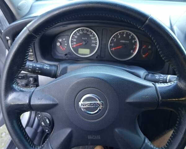 Серый Ниссан Альмера, объемом двигателя 1.8 л и пробегом 135 тыс. км за 4000 $, фото 6 на Automoto.ua