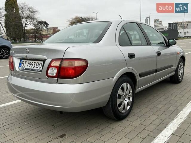 Серый Ниссан Альмера, объемом двигателя 1.5 л и пробегом 140 тыс. км за 4600 $, фото 12 на Automoto.ua