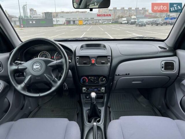 Серый Ниссан Альмера, объемом двигателя 1.5 л и пробегом 140 тыс. км за 4600 $, фото 30 на Automoto.ua