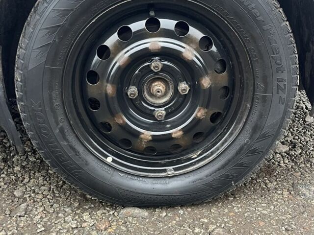 Сірий Ніссан Альмера, об'ємом двигуна 1.5 л та пробігом 302 тис. км за 2900 $, фото 15 на Automoto.ua