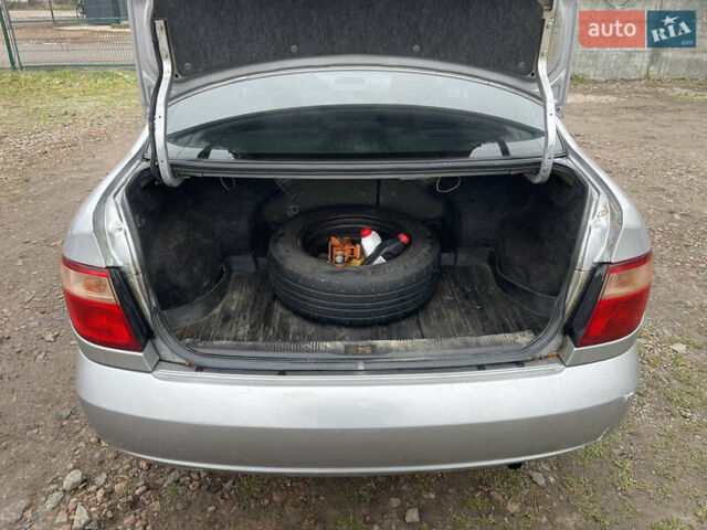 Сірий Ніссан Альмера, об'ємом двигуна 1.5 л та пробігом 302 тис. км за 2900 $, фото 15 на Automoto.ua