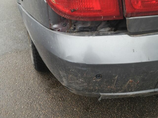 Серый Ниссан Альмера, объемом двигателя 0 л и пробегом 400 тыс. км за 1300 $, фото 5 на Automoto.ua