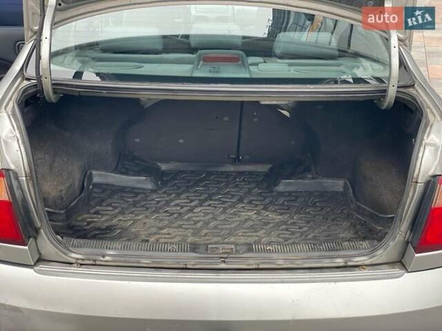 Сірий Ніссан Альмера, об'ємом двигуна 1.77 л та пробігом 320 тис. км за 3299 $, фото 20 на Automoto.ua