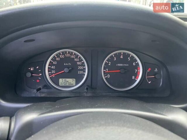 Сірий Ніссан Альмера, об'ємом двигуна 1.77 л та пробігом 320 тис. км за 3299 $, фото 1 на Automoto.ua
