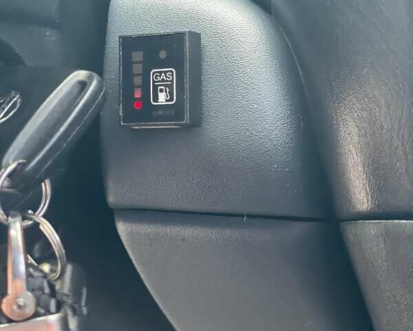 Сірий Ніссан Альмера, об'ємом двигуна 1.77 л та пробігом 320 тис. км за 3299 $, фото 17 на Automoto.ua