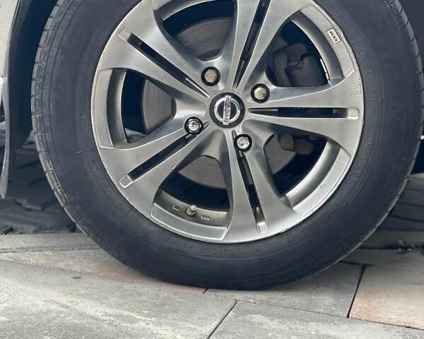 Сірий Ніссан Альмера, об'ємом двигуна 1.77 л та пробігом 320 тис. км за 3299 $, фото 19 на Automoto.ua