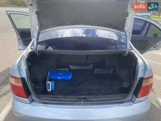 Серый Ниссан Альмера, объемом двигателя 1.77 л и пробегом 248 тыс. км за 4399 $, фото 9 на Automoto.ua