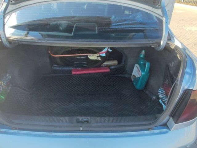 Серый Ниссан Альмера, объемом двигателя 1.5 л и пробегом 188 тыс. км за 4400 $, фото 16 на Automoto.ua