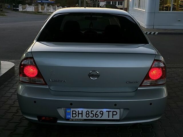 Серый Ниссан Альмера, объемом двигателя 1.6 л и пробегом 230 тыс. км за 4500 $, фото 6 на Automoto.ua