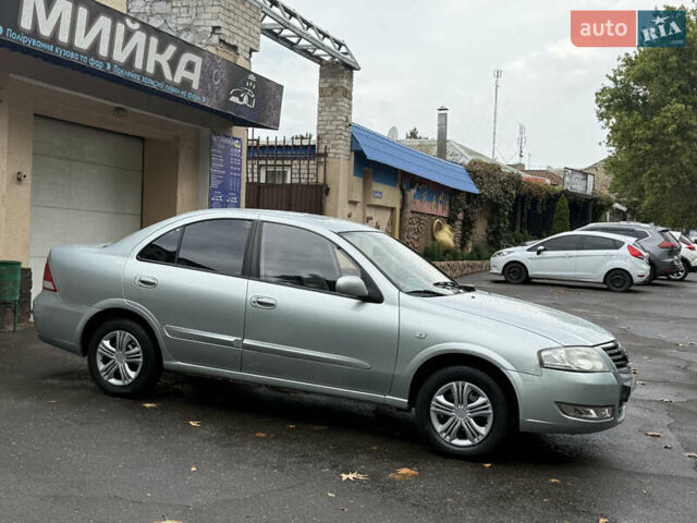 Серый Ниссан Альмера, объемом двигателя 1.6 л и пробегом 245 тыс. км за 3950 $, фото 7 на Automoto.ua