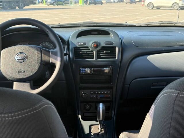 Серый Ниссан Альмера, объемом двигателя 1.6 л и пробегом 180 тыс. км за 5800 $, фото 7 на Automoto.ua