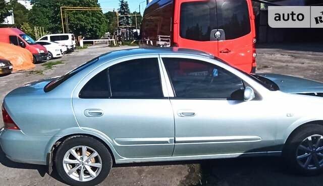 Сірий Ніссан Альмера, об'ємом двигуна 1.6 л та пробігом 227 тис. км за 1400 $, фото 6 на Automoto.ua