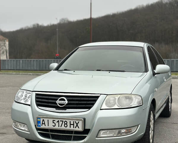 Серый Ниссан Альмера, объемом двигателя 1.6 л и пробегом 223 тыс. км за 4699 $, фото 1 на Automoto.ua