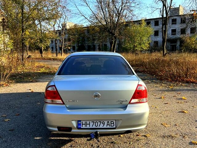 Серый Ниссан Альмера, объемом двигателя 1.6 л и пробегом 100 тыс. км за 5700 $, фото 3 на Automoto.ua