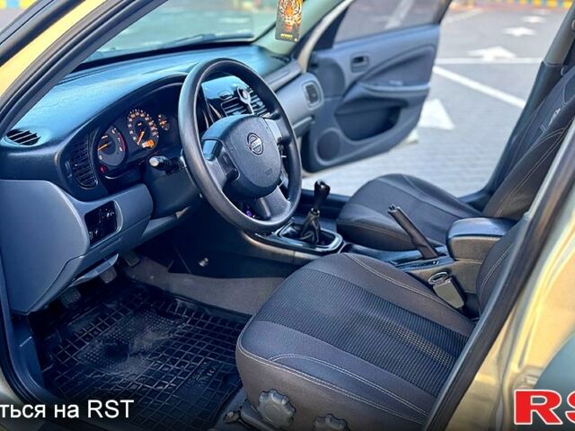 Сірий Ніссан Альмера, об'ємом двигуна 1.6 л та пробігом 340 тис. км за 4199 $, фото 9 на Automoto.ua