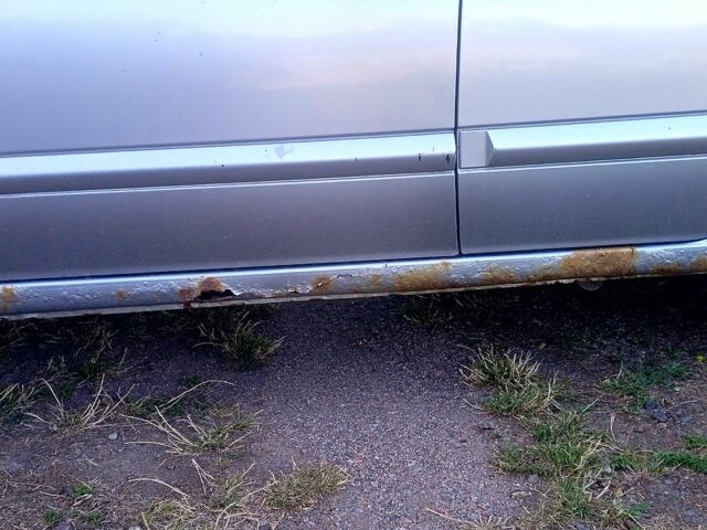 Серый Ниссан Альмера, объемом двигателя 1.5 л и пробегом 296 тыс. км за 2600 $, фото 10 на Automoto.ua