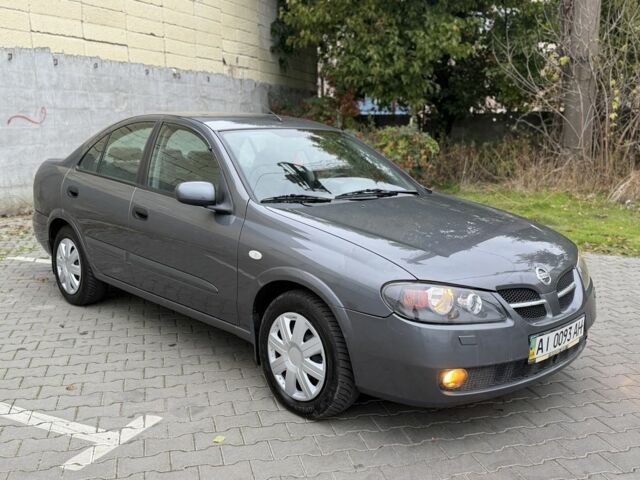 Серый Ниссан Альмера, объемом двигателя 1.8 л и пробегом 105 тыс. км за 3800 $, фото 3 на Automoto.ua