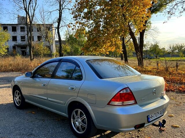 Серый Ниссан Альмера, объемом двигателя 1.6 л и пробегом 100 тыс. км за 5700 $, фото 4 на Automoto.ua