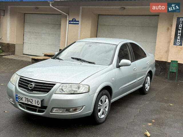 Серый Ниссан Альмера, объемом двигателя 1.6 л и пробегом 245 тыс. км за 3950 $, фото 1 на Automoto.ua