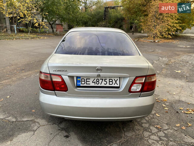 Серый Ниссан Альмера, объемом двигателя 1.5 л и пробегом 299 тыс. км за 3100 $, фото 6 на Automoto.ua
