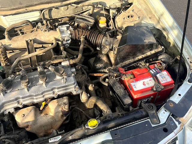 Серый Ниссан Альмера, объемом двигателя 1.6 л и пробегом 230 тыс. км за 3800 $, фото 7 на Automoto.ua