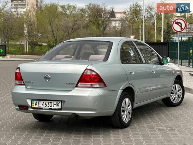Серый Ниссан Альмера, объемом двигателя 1.6 л и пробегом 161 тыс. км за 3900 $, фото 1 на Automoto.ua