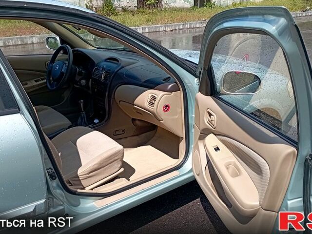 Серый Ниссан Альмера, объемом двигателя 1.6 л и пробегом 290 тыс. км за 3600 $, фото 9 на Automoto.ua