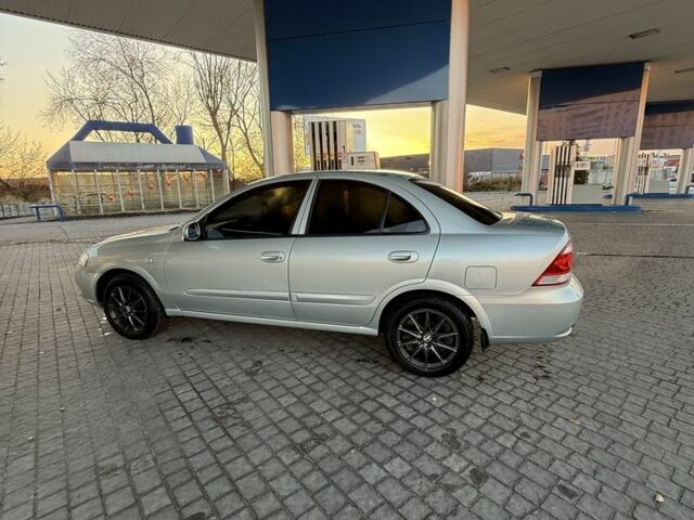 Сірий Ніссан Альмера, об'ємом двигуна 1.6 л та пробігом 162 тис. км за 4350 $, фото 3 на Automoto.ua