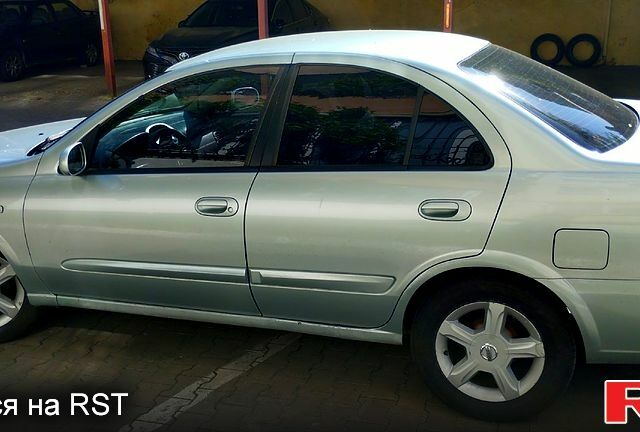 Серый Ниссан Альмера, объемом двигателя 1.6 л и пробегом 130 тыс. км за 4399 $, фото 5 на Automoto.ua