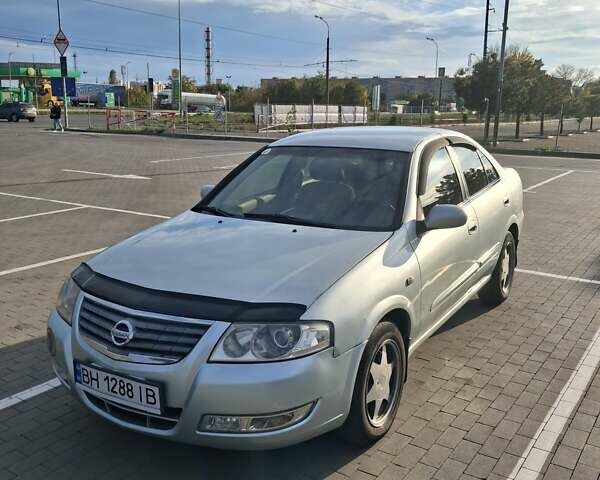 Серый Ниссан Альмера, объемом двигателя 1.6 л и пробегом 255 тыс. км за 4950 $, фото 3 на Automoto.ua