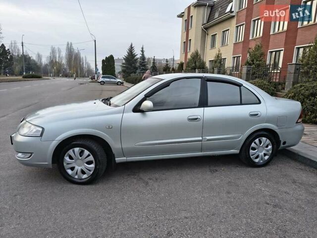 Серый Ниссан Альмера, объемом двигателя 1.6 л и пробегом 245 тыс. км за 4400 $, фото 4 на Automoto.ua