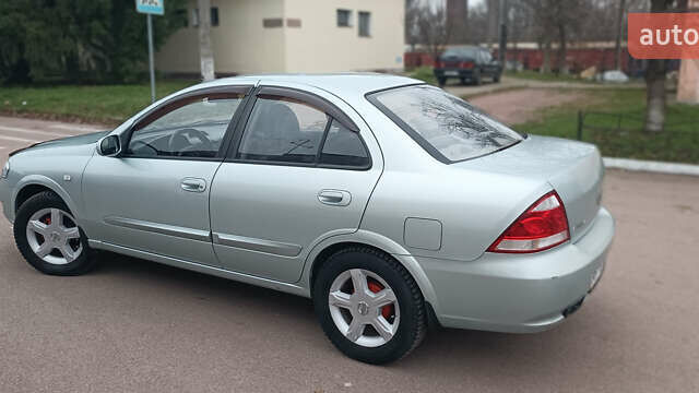 Серый Ниссан Альмера, объемом двигателя 1.6 л и пробегом 180 тыс. км за 5500 $, фото 2 на Automoto.ua