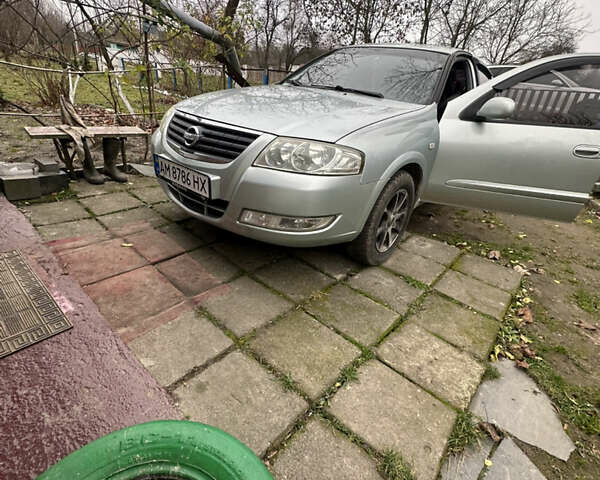 Сірий Ніссан Альмера, об'ємом двигуна 1.6 л та пробігом 300 тис. км за 4200 $, фото 2 на Automoto.ua