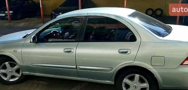 Серый Ниссан Альмера, объемом двигателя 1.6 л и пробегом 130 тыс. км за 4399 $, фото 4 на Automoto.ua